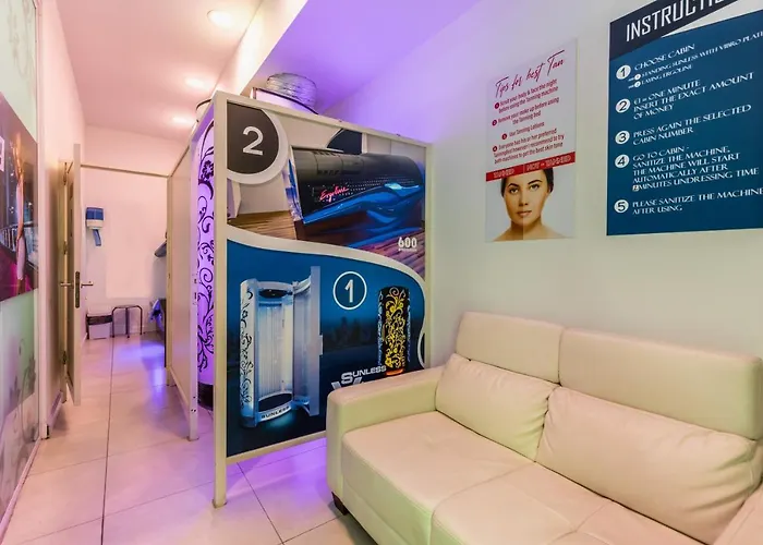 Well Located 12 With Kitchen And Backyard