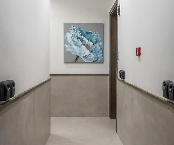 Appartamento Well Located 12 With Kitchen And Backyard